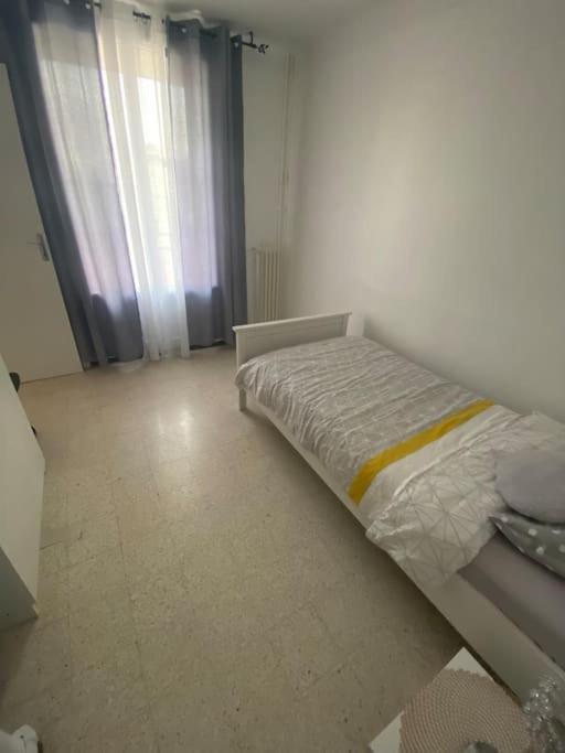 Appartement T4 A Deux Pas De La Gare St Charles Марсель Екстер'єр фото