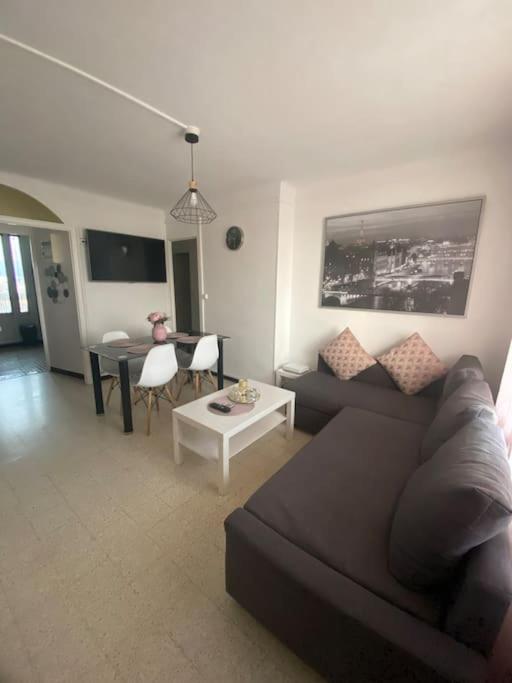 Appartement T4 A Deux Pas De La Gare St Charles Марсель Екстер'єр фото