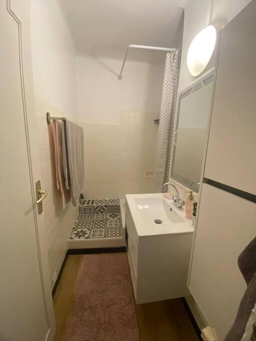 Appartement T4 A Deux Pas De La Gare St Charles Марсель Екстер'єр фото