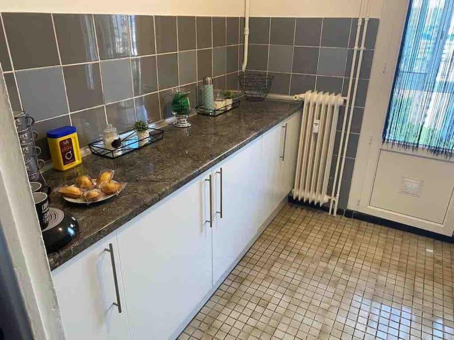 Appartement T4 A Deux Pas De La Gare St Charles Марсель Екстер'єр фото
